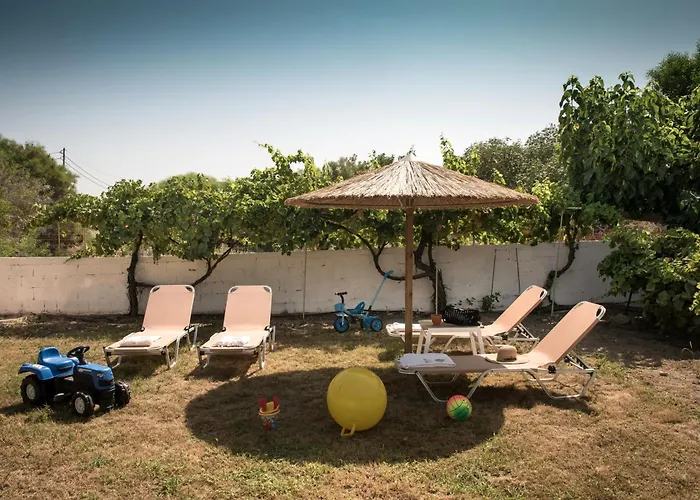 Tarsia Homes & Suites